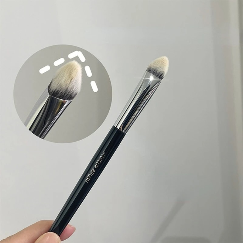 Karsyngirl Foundation Concealer Makeup Brushes, Contour Highlight Detail Brush Cosmetic Beauty, Three Sided Slope Tool