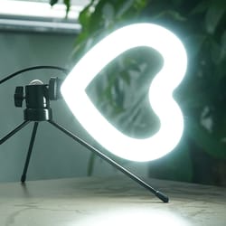 heart ring light for pro-photography & live streaming