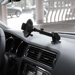 secure & versatile - car phone retractable mount holder, 360 degree rotation & strong suction cup, universal fit