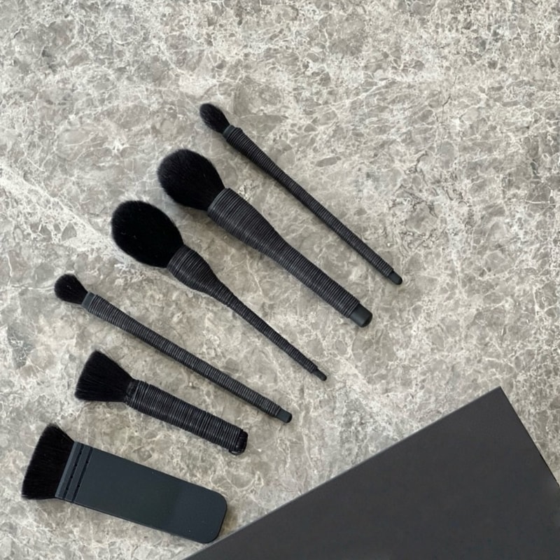 6 Piece Professional Beauty Handmade Wool Brush, High Grade Portable Loose Powder Brush Set, Contour Stippling Eyeshadow