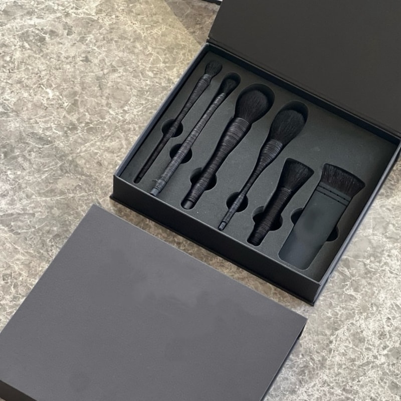 6 Piece Professional Beauty Handmade Wool Brush, High Grade Portable Loose Powder Brush Set, Contour Stippling Eyeshadow