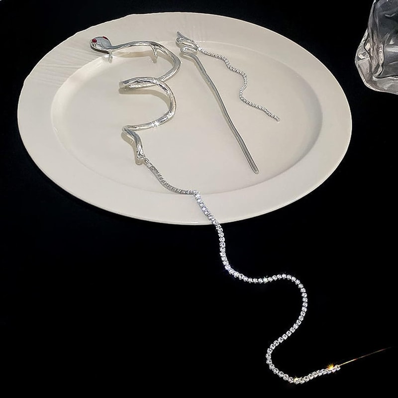 Elegant Snake Tassel Hair Accessory