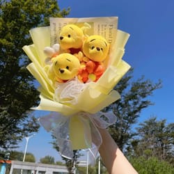 cartoon winnie the pooh plush doll with handmade flower bouquet, wedding, valentine's day, christmas & graduation gift