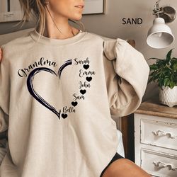 Custom Grandma Heart with Children Names Sweatshirt, Custom Grandma Sweatshirt, Personalized Grandma Apparel,Mothers Day