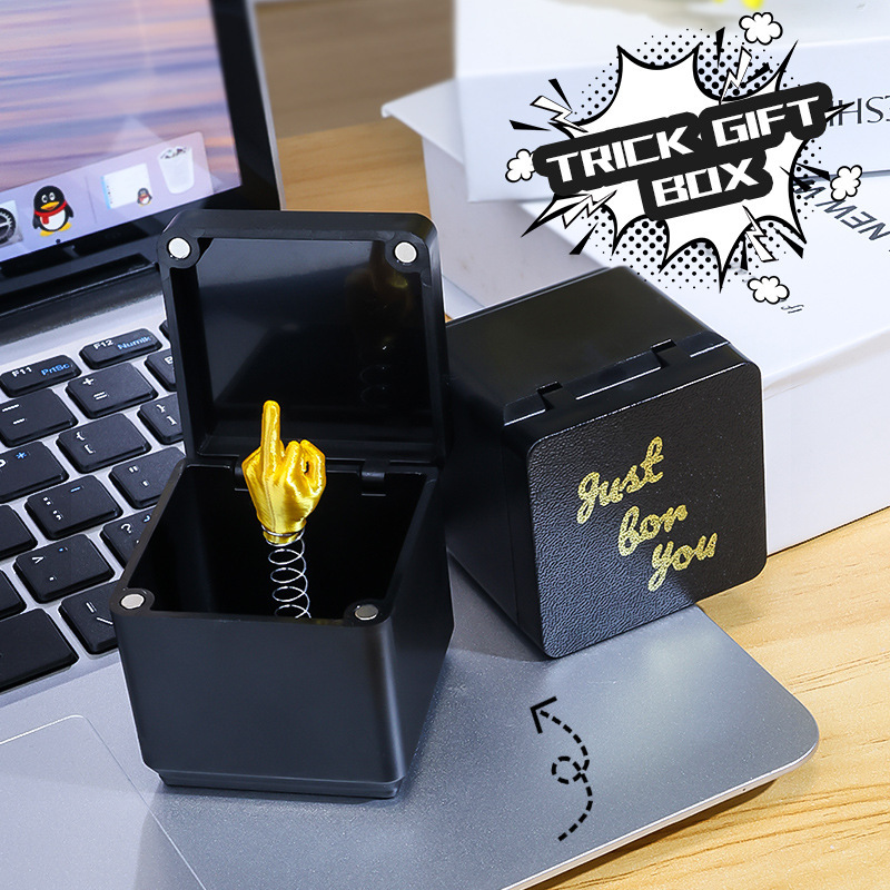 Funny Creative Christmas Box Gifts, Middle Finger in Box, Interesting Prank Gift, Office Desk Decoration Home Decoration