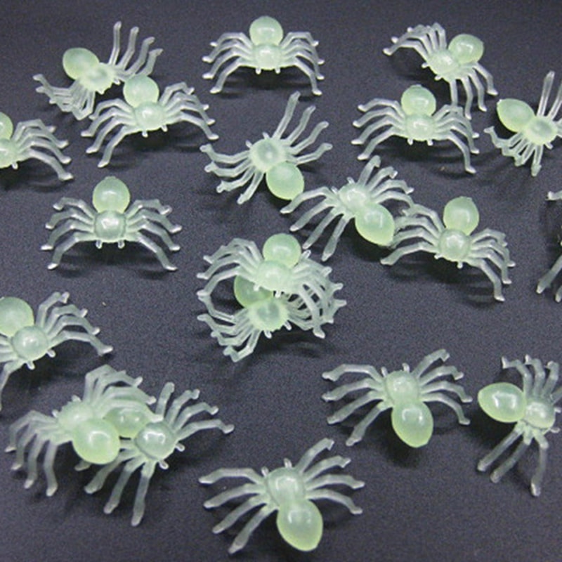 Glow In The Dark Spiders For Halloween Décor 3
