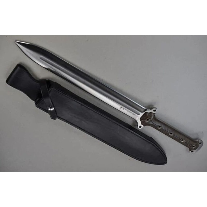 Single Handed Sword Full Tang Hunting Short Sword D2 TOOL STEEL Survival Sword (1).jpg
