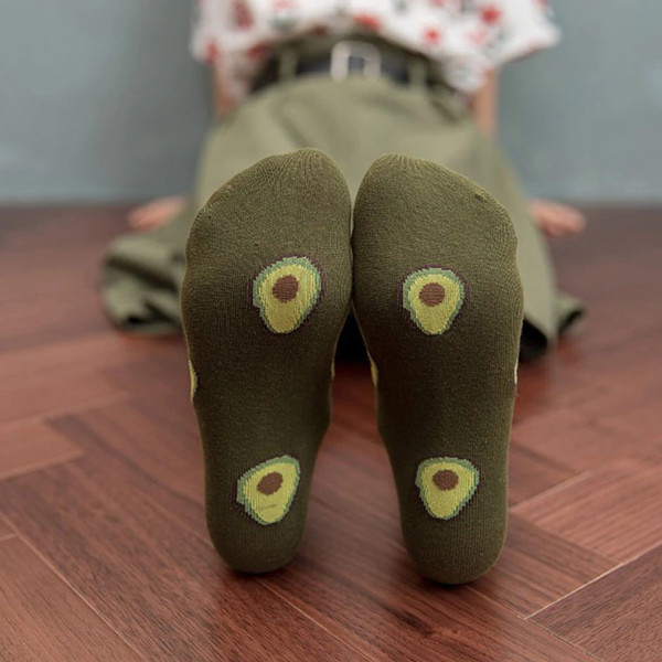 Cute Avocado Socks (2).jpg