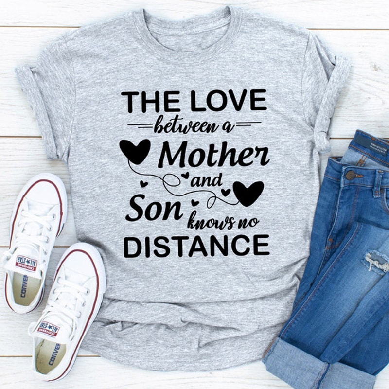 The Love Between A Mother And Son Knows No Distance (4).jpg