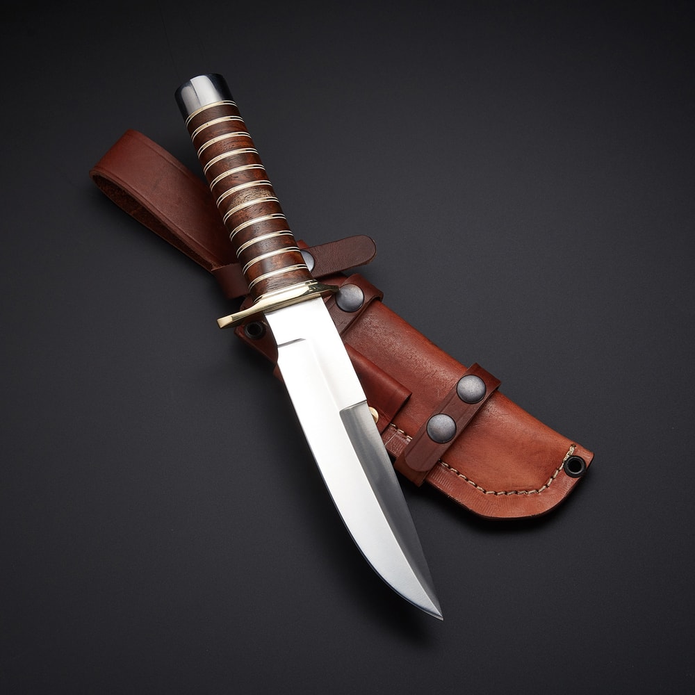 Unique Handmade Damascus Steel Hunting Bowie Knife With Leather Sheath Great Gift For Him 0