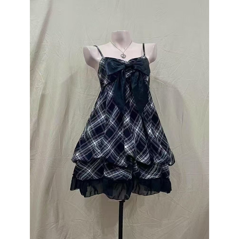 2025 Japanese Vintage Style Strap Dress, Womens Korean Fashion Black Lace Cami Dress for Summer, Sweet Patchwork One