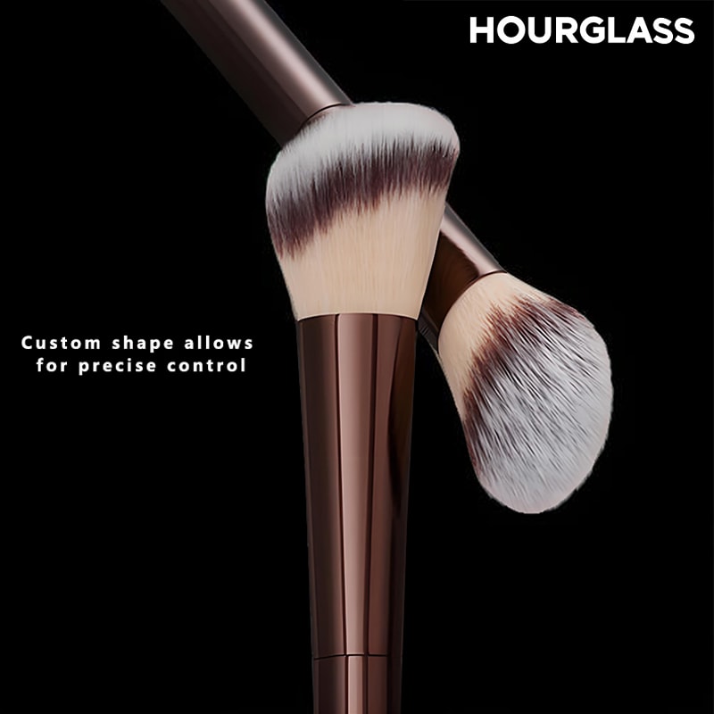 Liquid Blush Brush Angled Contour Brush Loose Powder Brush Pro Beauty Tools for Smooth Blend and Sculpted Look