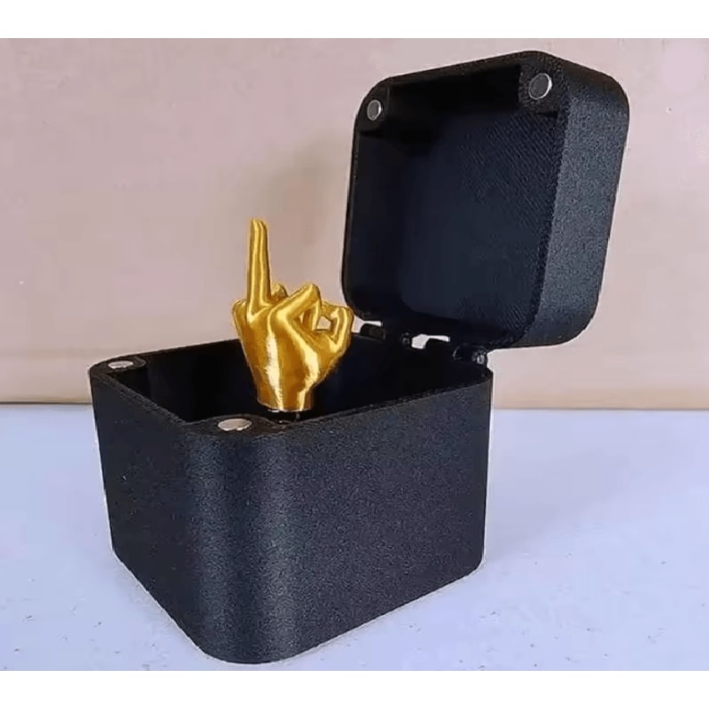 Pop Up Prank Gift Box 3