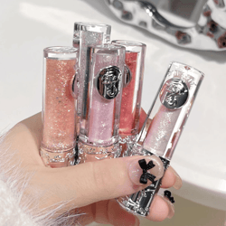 balletism liquid shimmer eyeshadow soft glow finish