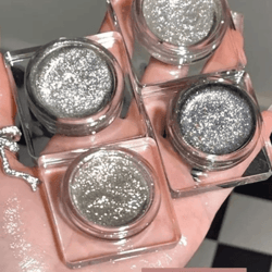 pearlescent matte diamond eyeshadow soft glam finish