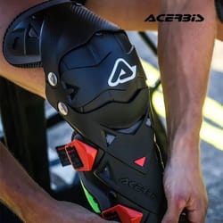 acerbis impact evo 3.0 motorcycle knee guards – off-road protective gear (pair)