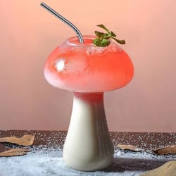 mushroom shaped cocktail glass with straw creative clear glass cup for beer wine coffee drinks