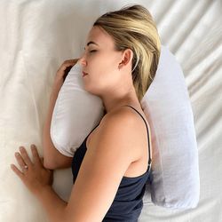 Sleep Comfortably Anywhere - Breathable Side Sleeper Pillow with Ergonomic Ear Pocket, Removable Cotton Cover