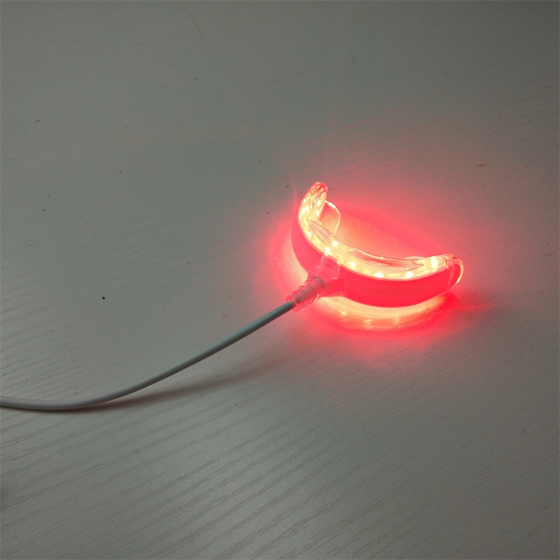 Red Light Therapy for Immediate Relief of Tooth Pain Gum Sensitivity