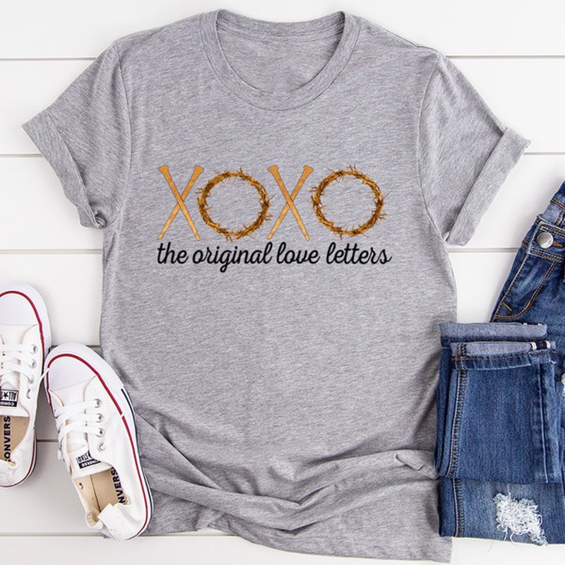 XOXO The Original Love Letters Tee (1).jpg