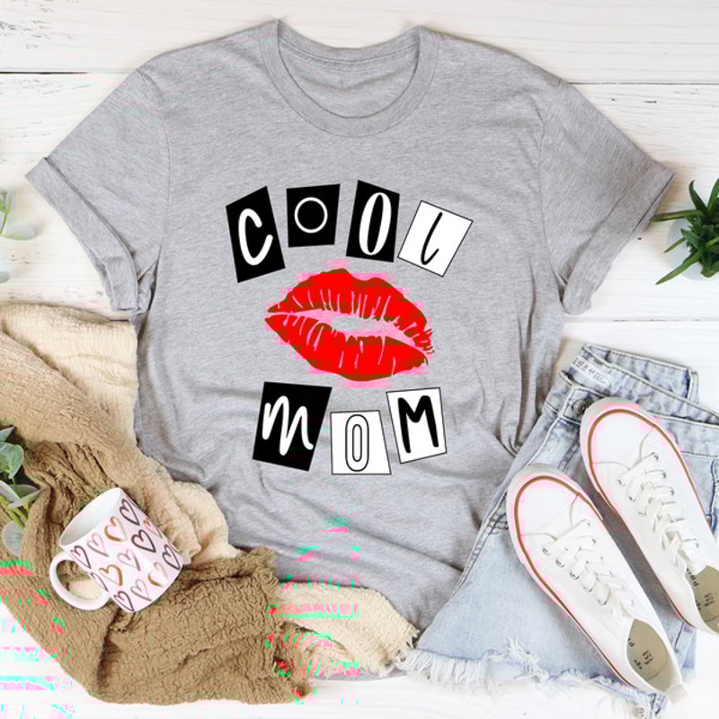 Cool Mom Lips Tee (1).jpg