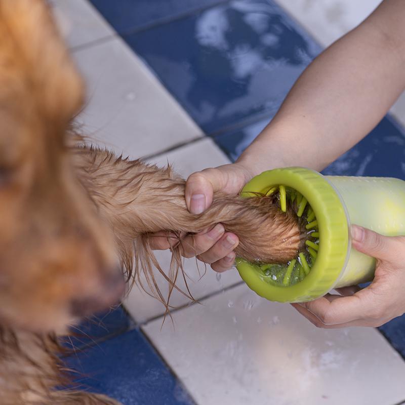 dog foot cleaner