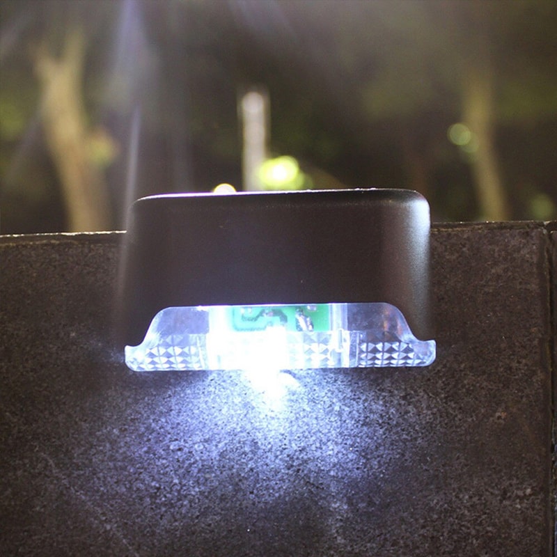 Outdoor Solar Powered Deck Lights 2